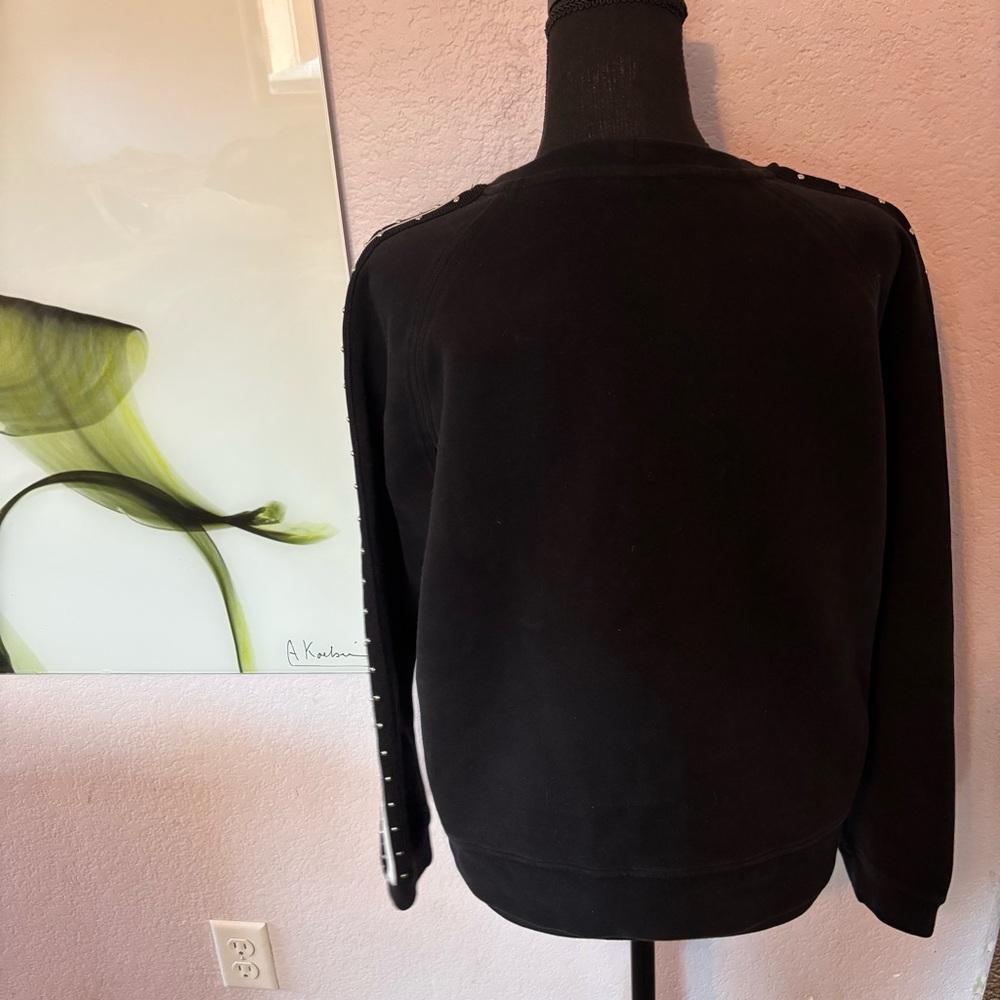 Maje Shirt size large has stains - Picture 4 of 7